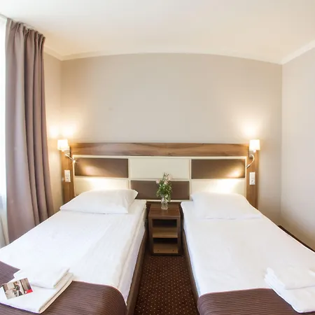 ホテル Diament - Gliwice 3*