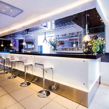 호텔 Diament - Gliwice