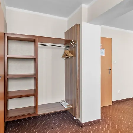 호텔 Diament - Gliwice